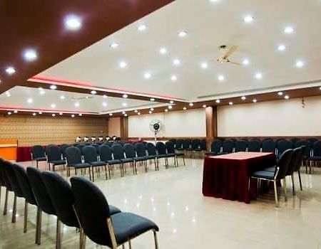 Didi Hotel Lucknow Eksteriør billede