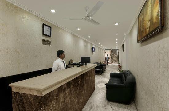 Didi Hotel Lucknow Eksteriør billede