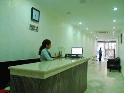 Didi Hotel Lucknow Eksteriør billede